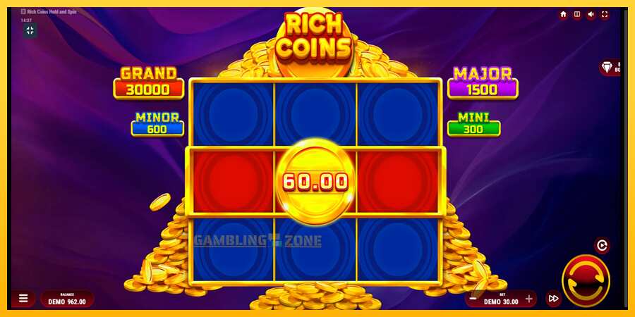 Aparaat Rich Coins Hold and Spin - mäng päris raha eest, pilt 3